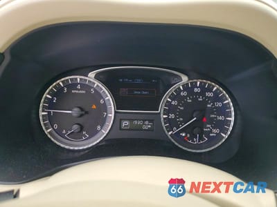 Zdjęcie 9 z 13 samochodu: 2013 INFINITI JX35 BASE VIN:5N1AL0MM3DC309860 - miniatura