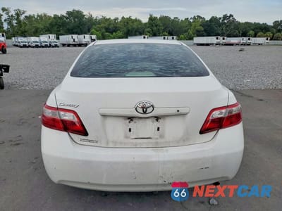 Zdjęcie 6 z 12 samochodu: 2007 TOYOTA CAMRY CE VIN:JTNBE46KX73112240 - miniatura