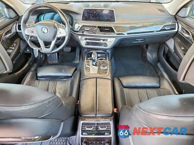 Zdjęcie 8 z 12 samochodu: 2016 BMW 750 XI VIN:WBA7F2C57GGE12322 - miniatura