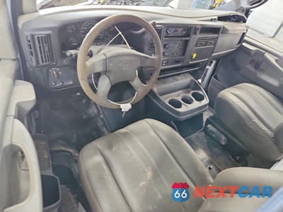 Zdjęcie 8 z 13 samochodu: 2006 CHEVROLET EXPRESS G3500 VIN:1GCHG35U561241910 - miniatura