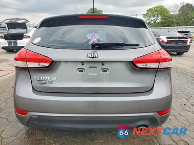 Zdjęcie 6 z 13 samochodu: 2016 KIA FORTE LX VIN:KNAFK5A86G5648426 - miniatura