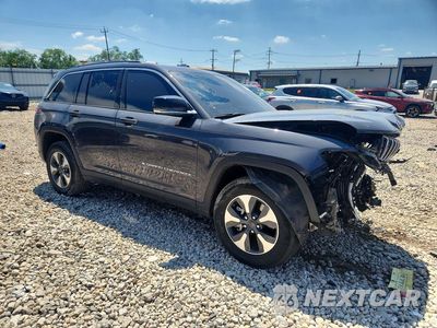 Czwarte zdjęcie samochodu z boku: 2023 JEEP GRAND CHEROKEE LIMITED 4XE VIN:1C4RJYB69PC588655 - miniatura