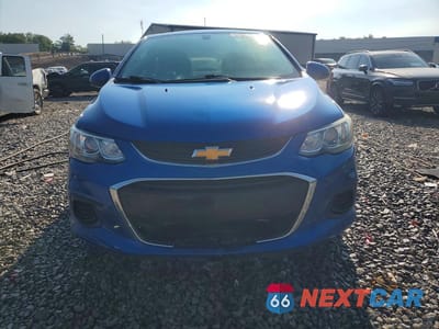 Piąte zdjęcie samochodu w środku: 2017 CHEVROLET SONIC LS VIN:1G1JB5SHXH4155618 - miniatura