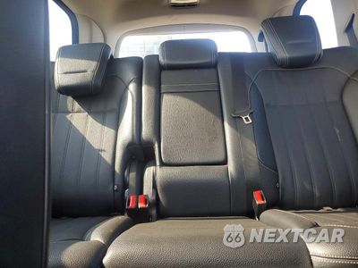 Zdjęcie 10 z 13 samochodu: 2015 MERCEDES-BENZ GL 450 4MATIC VIN:4JGDF6EE8FA496963 - miniatura