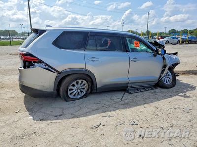 Trzecie zdjęcie samochodu z tyłu: 2025 TOYOTA GRAND HIGHLANDER XLE VIN:5TDAAAB59SS082861 - miniatura