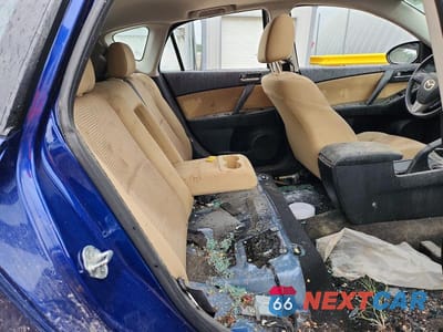 Zdjęcie 10 z 12 samochodu: 2012 MAZDA 3 I VIN:JM1BL1L74C1548841 - miniatura