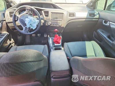 Zdjęcie 8 z 12 samochodu: 2013 HONDA CIVIC SI VIN:2HGFB6E52DH708930 - miniatura