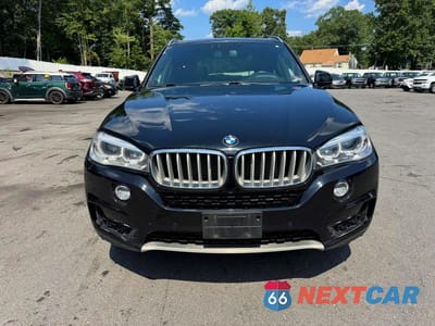 Piąte zdjęcie samochodu w środku: 2017 BMW X5 XDRIVE35I VIN:5UXKR0C34H0V74261 - miniatura