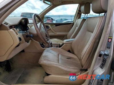 Zdjęcie 7 z 12 samochodu: 2000 MERCEDES-BENZ E 430 VIN:WDBJF70J4YB010436 - miniatura