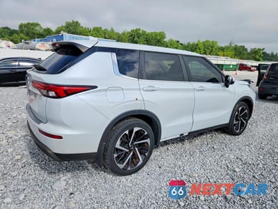 Trzecie zdjęcie samochodu z tyłu: 2022 MITSUBISHI OUTLANDER ES VIN:JA4J4TA84NZ019016 - miniatura