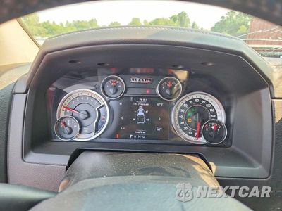 Zdjęcie 9 z 12 samochodu: 2015 RAM 1500 SPORT VIN:1C6RR7HT1FS540109 - miniatura