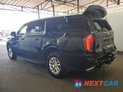 Drugie zdjęcie samochodu z przodu: 2026 CHEVROLET SUBURBAN C1500 LT VIN:1GNS5CKD9TR361245 - miniatura