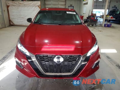 Piąte zdjęcie samochodu w środku: 2021 NISSAN ALTIMA SR VIN:1N4BL4CW0MN370953 - miniatura