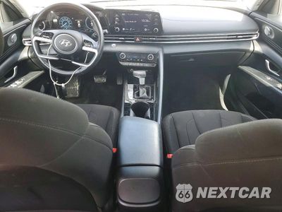 Zdjęcie 8 z 12 samochodu: 2022 HYUNDAI ELANTRA SEL VIN:KMHLS4AG6NU323930 - miniatura