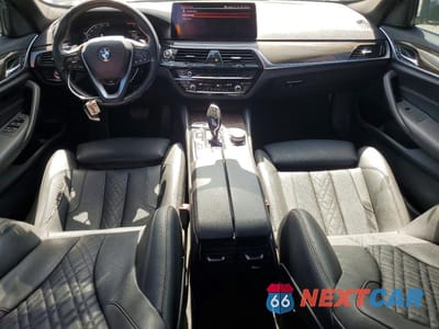 Zdjęcie 8 z 12 samochodu: 2021 BMW 530 I VIN:WBA53BH08MWW96894 - miniatura