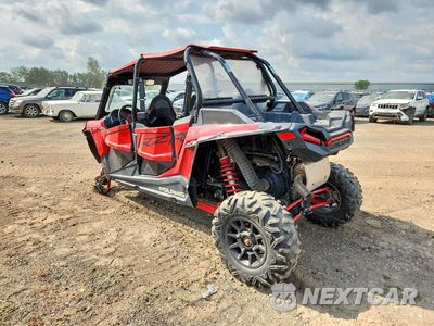 Trzecie zdjęcie samochodu z tyłu: 2020 POLARIS RZR XP 4 TURBO UTILITY VEHICLE VIN:3NSN4E928LF796576 - miniatura
