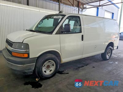 2020 CHEVROLET EXPRESS 2500 CARGO DELIVERY VAN 1GCWGAFG4L1226816 - główne zdjęcie licytacji z USA - miniatura