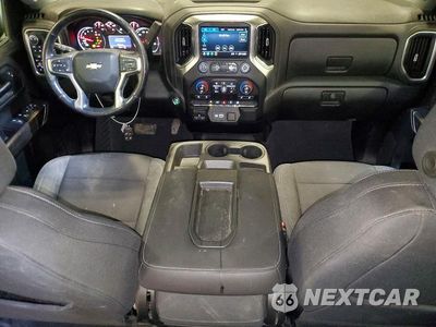 Zdjęcie 8 z 12 samochodu: 2019 CHEVROLET SILVERADO K1500 LT VIN:1GCUYDED0KZ232187 - miniatura