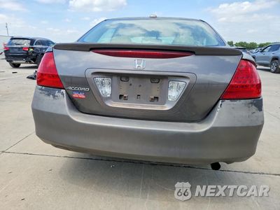 Zdjęcie 6 z 13 samochodu: 2006 HONDA ACCORD EX VIN:1HGCM56886A125232 - miniatura