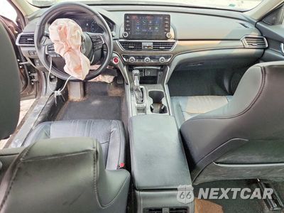 Zdjęcie 8 z 12 samochodu: 2018 HONDA ACCORD EXL VIN:1HGCV1F6XJA102810 - miniatura