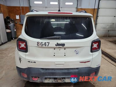 Zdjęcie 6 z 13 samochodu: 2018 JEEP RENEGADE TRAILHAWK VIN:ZACCJBCB3JPH94121 - miniatura