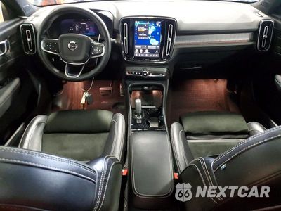 Zdjęcie 8 z 12 samochodu: 2022 VOLVO XC40 P8 RECHARGE ULTIMATE VIN:YV4ED3UB2N2658077 - miniatura