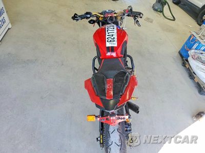 Zdjęcie 6 z 9 samochodu: 2017 HONDA CB500 F VIN:MLHPC456XH5400590 - miniatura
