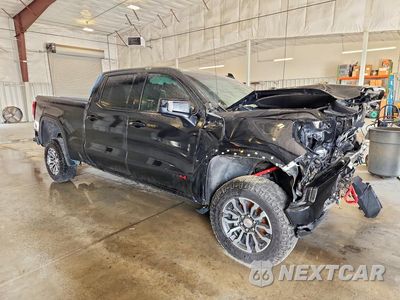 Czwarte zdjęcie samochodu z boku: 2023 GMC SIERRA K1500 AT4 VIN:1GTUUEE80PZ161875 - miniatura
