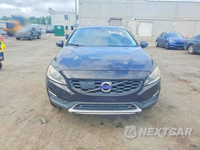 Piąte zdjęcie samochodu w środku: 2016 VOLVO V60 CROSS COUNTRY PREMIER VIN:YV4612HK8G1019258 - miniatura