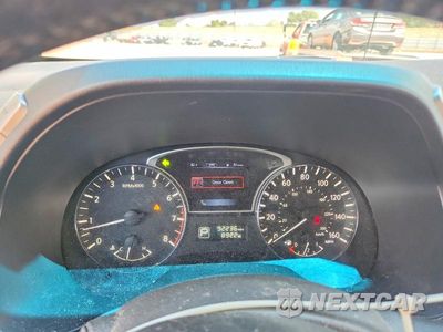 Zdjęcie 9 z 12 samochodu: 2015 NISSAN PATHFINDER SL VIN:5N1AR2MM2FC671062 - miniatura
