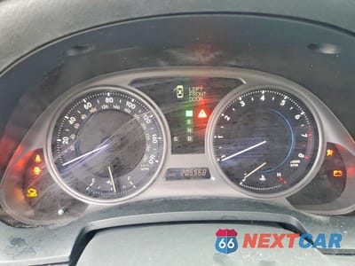 Zdjęcie 9 z 12 samochodu: 2008 LEXUS IS 250 VIN:JTHCK262982025313 - miniatura
