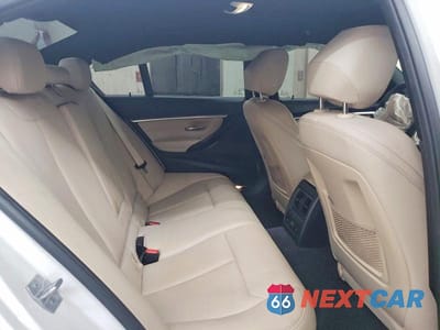 Zdjęcie 10 z 13 samochodu: 2017 BMW 330 XI VIN:WBA8D9G37HNU63664 - miniatura