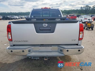 Zdjęcie 6 z 12 samochodu: 2015 NISSAN FRONTIER SV V6 VIN:1N6AD0CU4FN701768 - miniatura