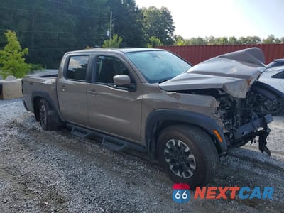 Czwarte zdjęcie samochodu z boku: 2024 NISSAN FRONTIER PRO-4X VIN:1N6ED1EK2RN616998 - miniatura