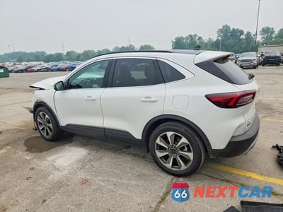Drugie zdjęcie samochodu z przodu: 2025 FORD ESCAPE PLATINUM VIN:1FMCU9JA2SUA22540 - miniatura