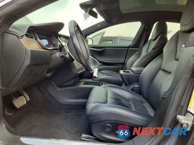 Zdjęcie 7 z 13 samochodu: 2018 TESLA MODEL S VIN:5YJSA1E27JF298815 - miniatura