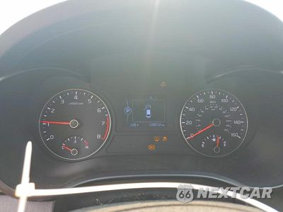 Zdjęcie 9 z 12 samochodu: 2018 KIA OPTIMA LX VIN:5XXGT4L38JG234485 - miniatura