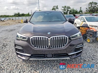 Piąte zdjęcie samochodu w środku: 2021 BMW X5 XDRIVE40I VIN:5UXCR6C05M9F89227 - miniatura