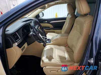 Zdjęcie 7 z 13 samochodu: 2018 TOYOTA HIGHLANDER XLE VIN:5TDJZRFH7JS806668 - miniatura
