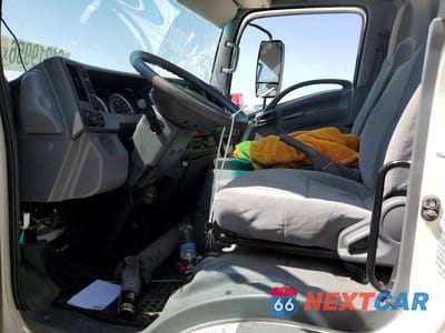 Zdjęcie 7 z 12 samochodu: 2020 CHEVROLET 4500HD BOX TRUCK VIN:JALCDW167L7012342 - miniatura