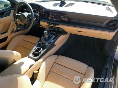Zdjęcie 8 z 12 samochodu: 2024 PORSCHE 911 TARGA 4S/TARGA 4 GTS/50 YEARS VIN:WP0BB2A94RS282091 - miniatura