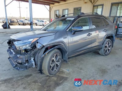 2022 TOYOTA RAV4 PRIME XSE JTMEB3FV3ND107984 - główne zdjęcie licytacji z USA - miniatura