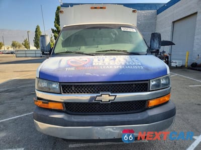 Piąte zdjęcie samochodu w środku: 2015 CHEVROLET EXPRESS G3500 VIN:1GB0G2CG3F1284991 - miniatura