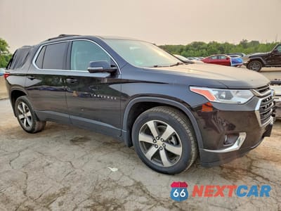 Czwarte zdjęcie samochodu z boku: 2020 CHEVROLET TRAVERSE LT VIN:1GNEVHKW9LJ165459 - miniatura