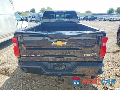 Zdjęcie 6 z 13 samochodu: 2023 CHEVROLET SILVERADO K3500 HIGH COUNTRY VIN:1GC4YVEY2PF172785 - miniatura
