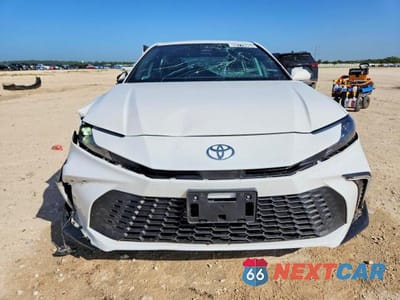 Piąte zdjęcie samochodu w środku: 2025 TOYOTA CAMRY SE VIN:4T1DAACK6SU581027 - miniatura