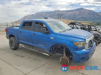 Czwarte zdjęcie samochodu z boku: 2008 TOYOTA TUNDRA GRADE VIN:5TFDV54118X060939 - miniatura