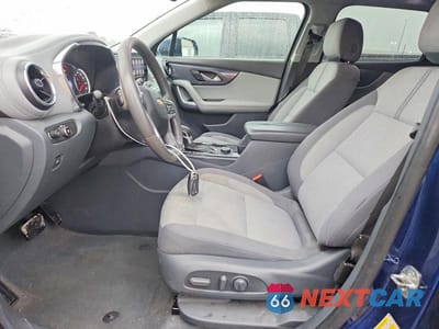 Zdjęcie 7 z 12 samochodu: 2022 CHEVROLET BLAZER 2LT VIN:3GNKBCR46NS122931 - miniatura