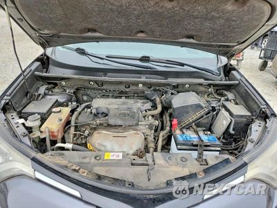 Zdjęcie 12 z 13 samochodu: 2018 TOYOTA RAV4 LE VIN:JTMBFREV3JJ732232 - miniatura