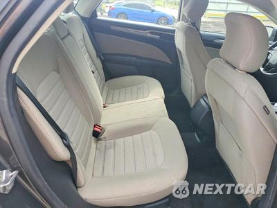 Zdjęcie 10 z 12 samochodu: 2019 FORD FUSION S VIN:3FA6P0G72KR282269 - miniatura